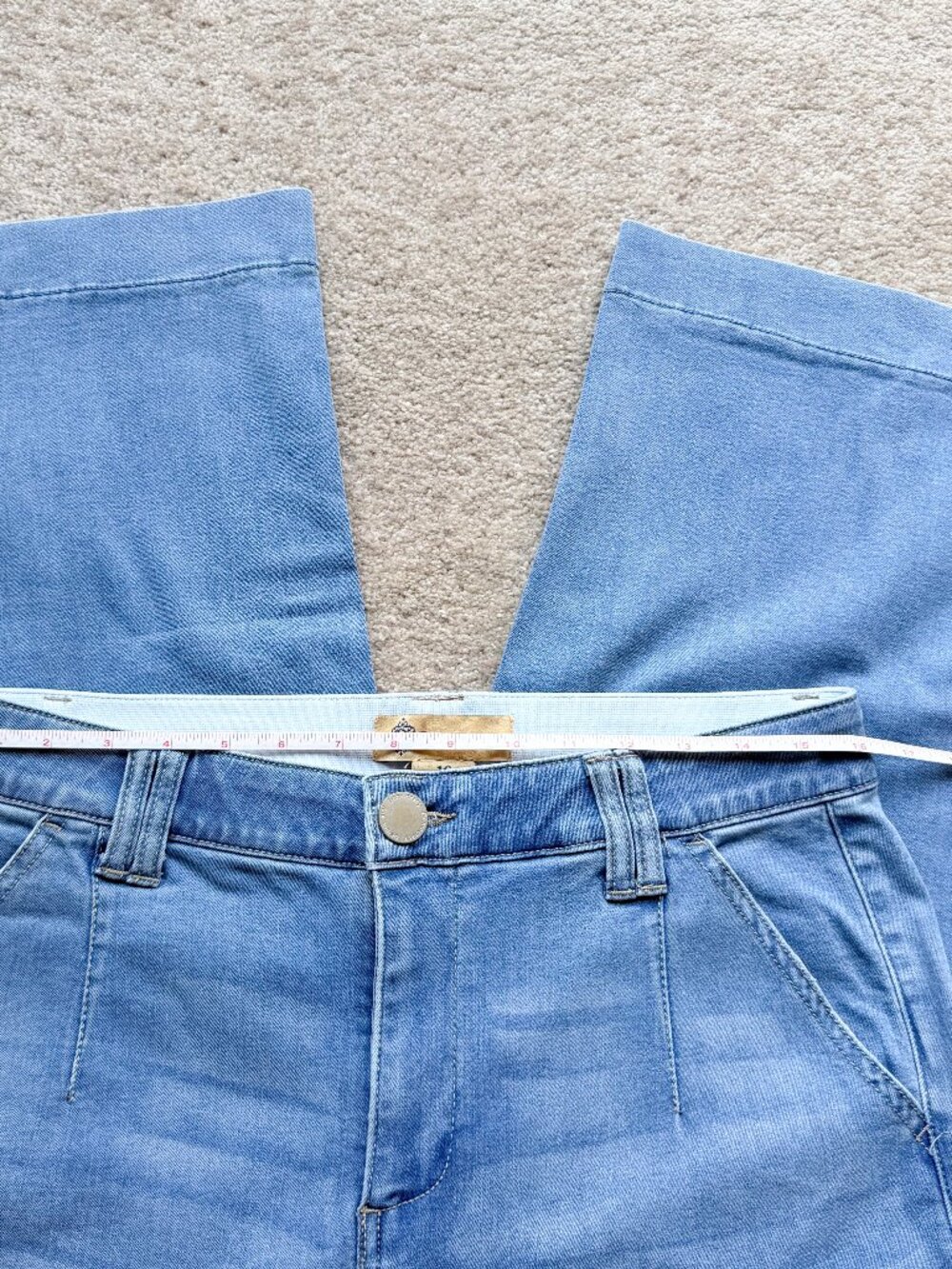 Democracy Light Wash "Ab" technology Wide Leg High Rise - Size 10 - Picture 5 of 7